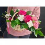 Композиция &laquo;Цветочный презент&raquo;